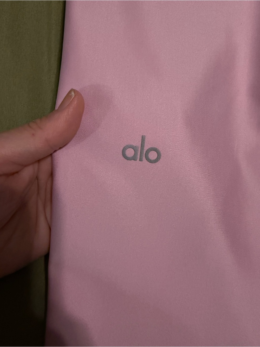 ALO Yoga Light Pink High-Rise Airlift Legging - Picture 7 of 7